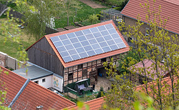 Nachhaltige Energie auf dem Dach selbst produzieren