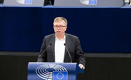 Lindner warnt EU-Kommissarin vor Provisionsverbot – SPD-Mann sieht das anders